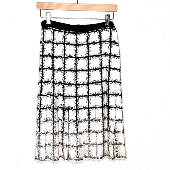 Oscar de la Renta Silk Beaded Black and Cream Check Pleated Skirt Size 8 - Picture 1 of 6